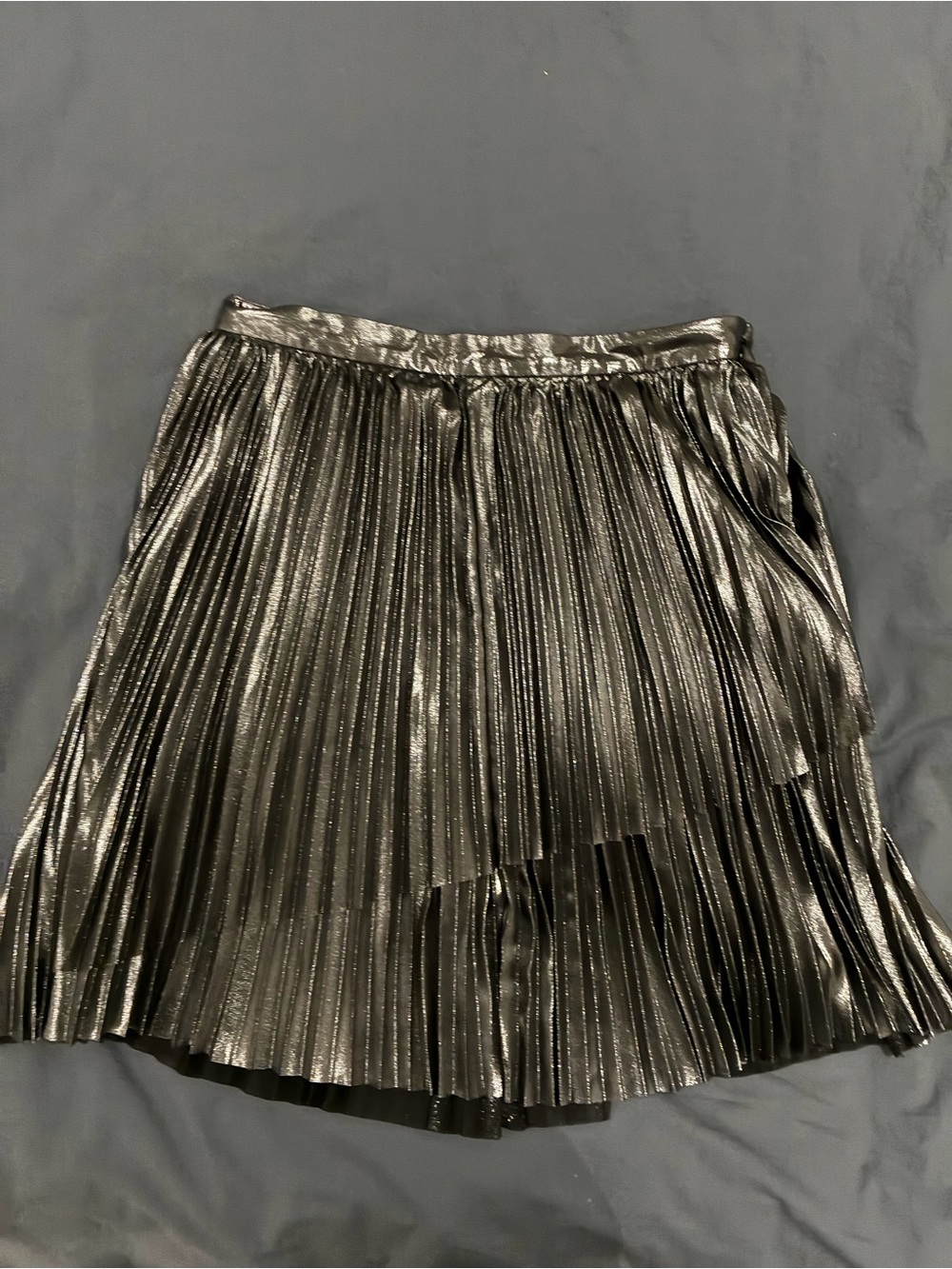 Wilfred Metallic Dark Silver Pleated Skirt
